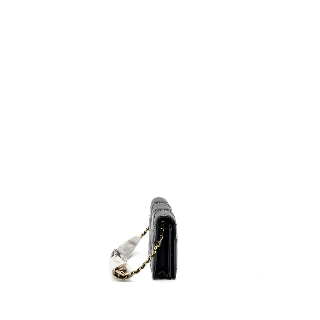CHANEL QUILTED WALLET ON CHAIN SHINY CALFSKIN BLACK GHW (MICROCHIP)