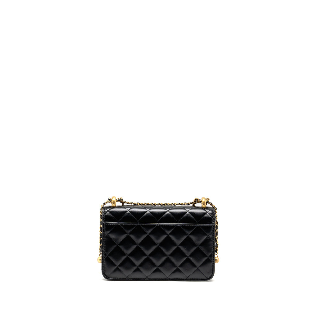 CHANEL 24C GOLD CRUSH WALLET ON CHAIN CALFSKIN BLACK GHW(MICROCHIP)