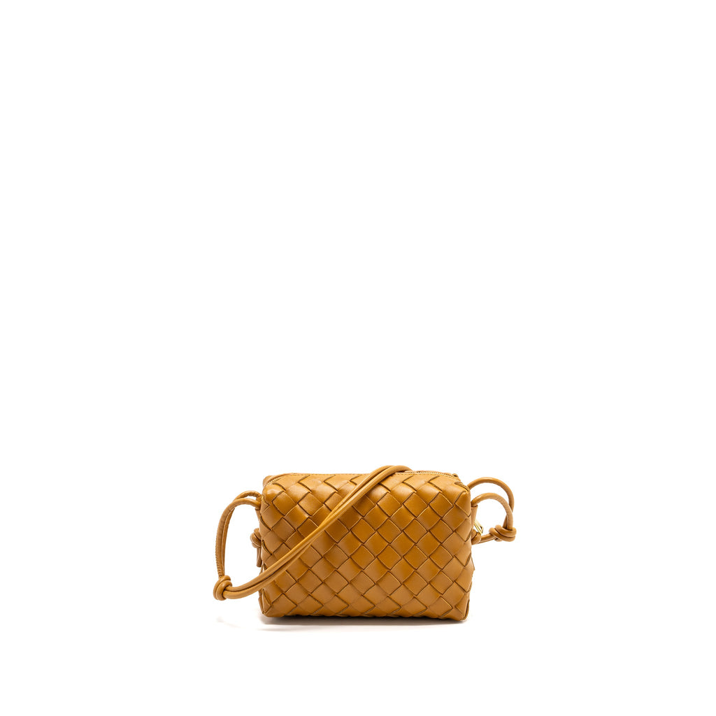 BOTTEGA VENETA MINI LOOP CAMERA BAG LAMBSKIN CARAMEL GHW