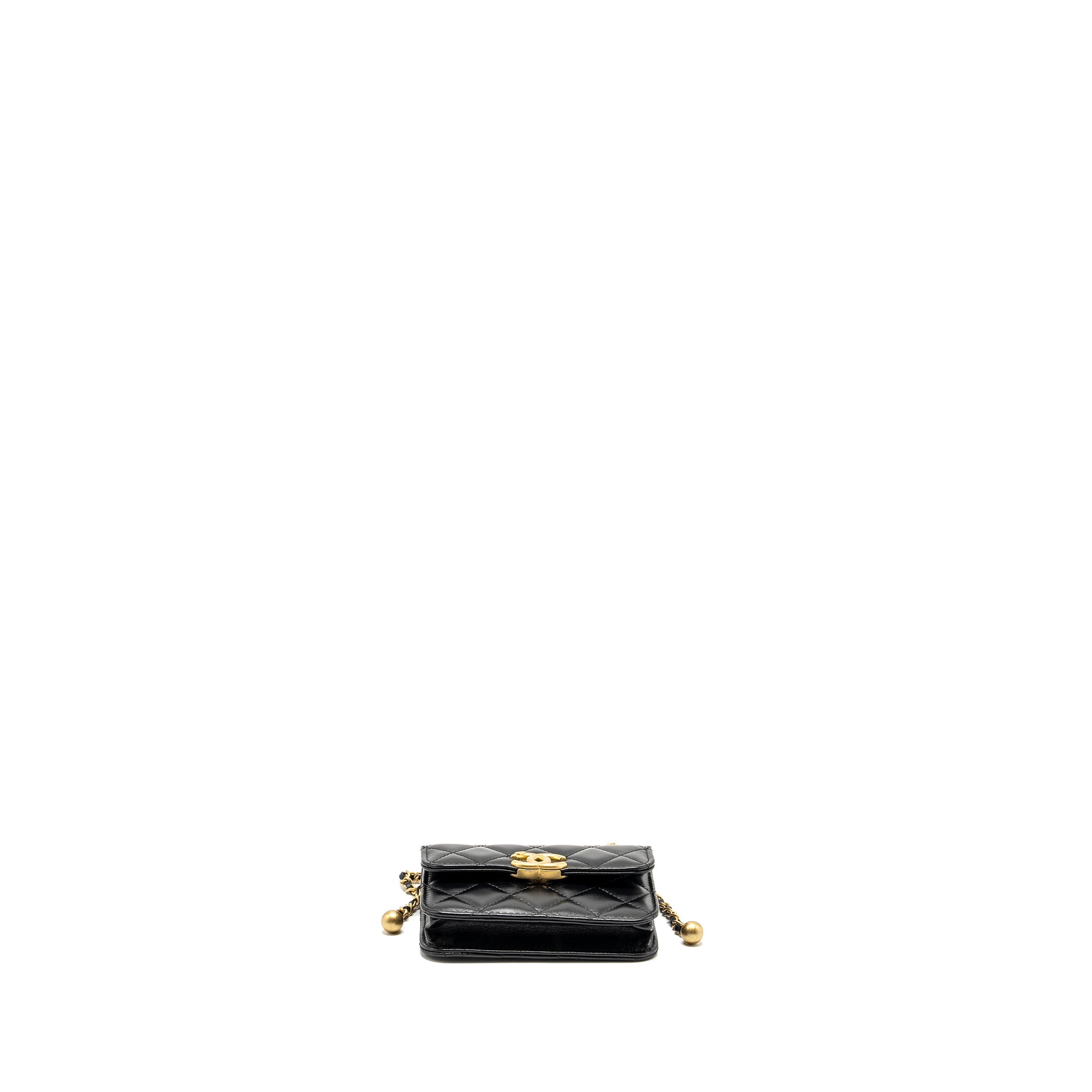 CHANEL 21A GOLD CRUSH MINI FLAP CLUTCH WITH ADJUSTABLE CHAIN CALFSKIN BLACK GHW