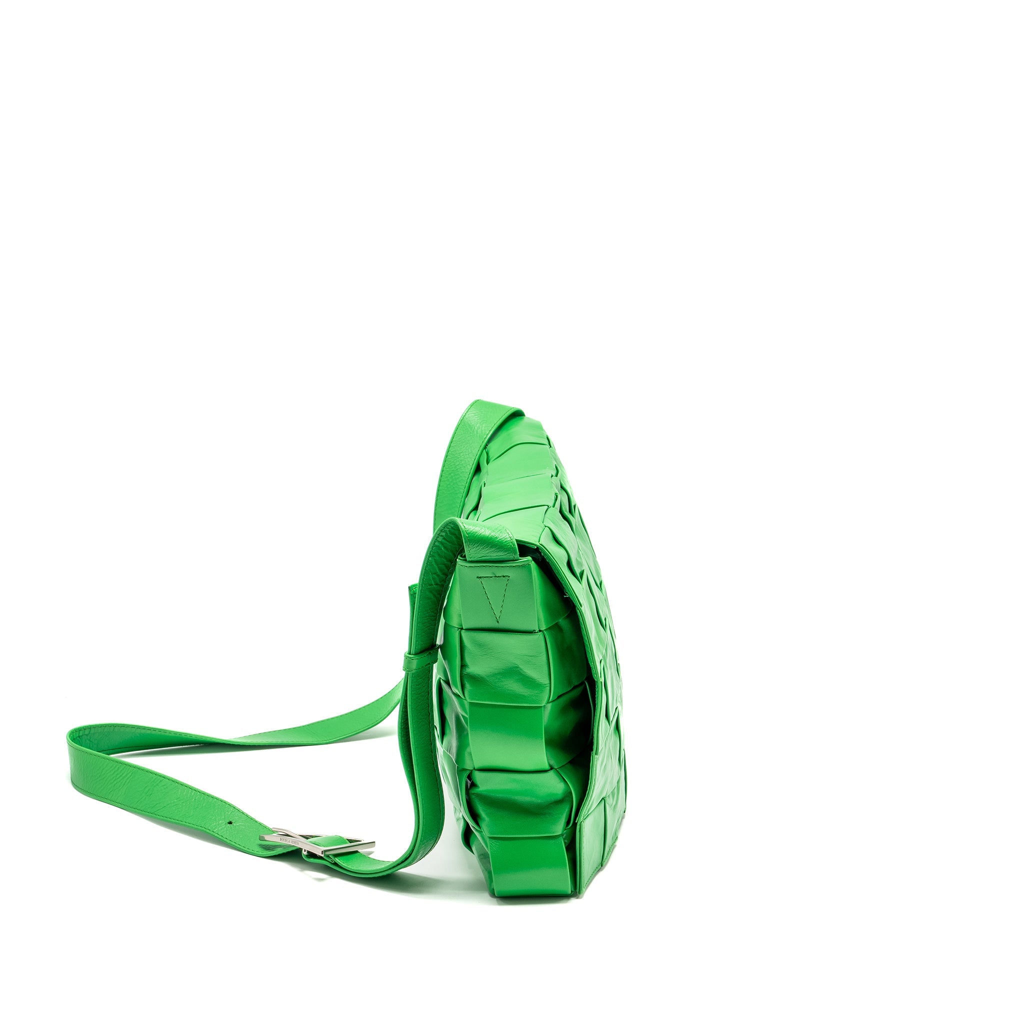 BOTTEGA VENETA MAXI CASSETTE BAG LAMBSKIN GREEN SHW