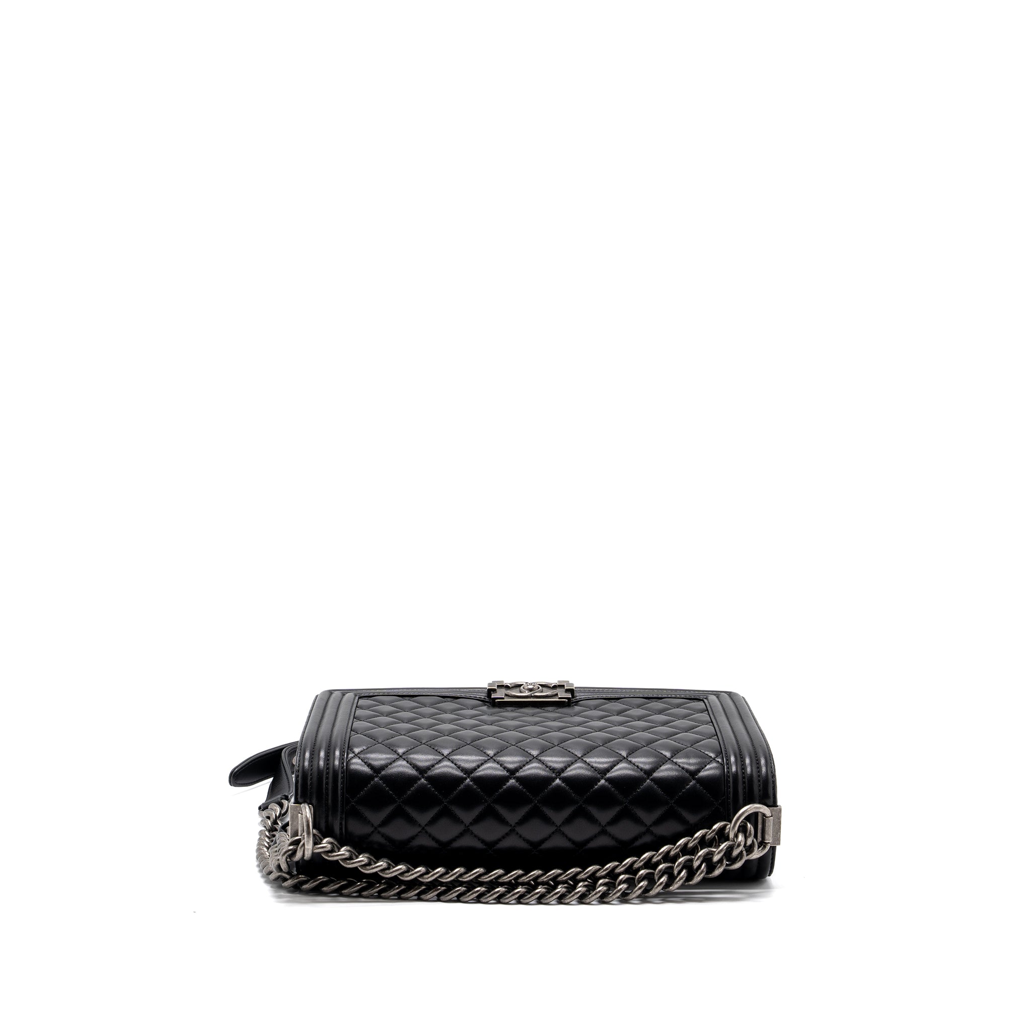 CHANEL NEW MEDIUM BOY BAG LAMBSKIN BLACK RUTHENIUM HARDWARE