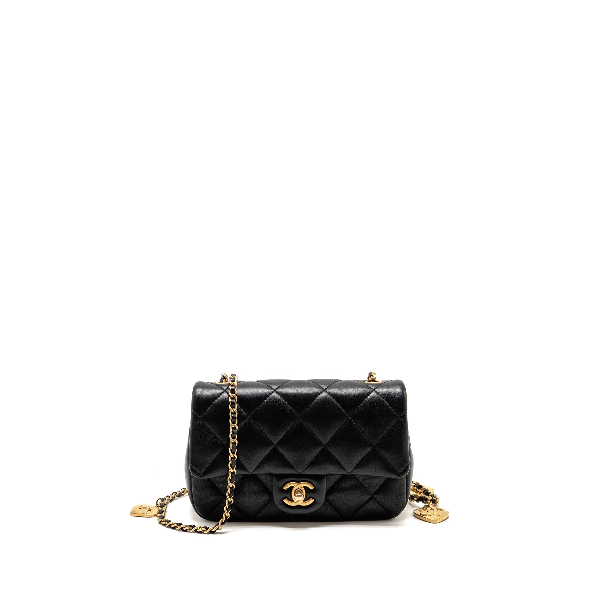 CHANEL 22B HEART CHAIN FLAP BAG LAMBSKIN BLACK GHW(MICROCHIP)