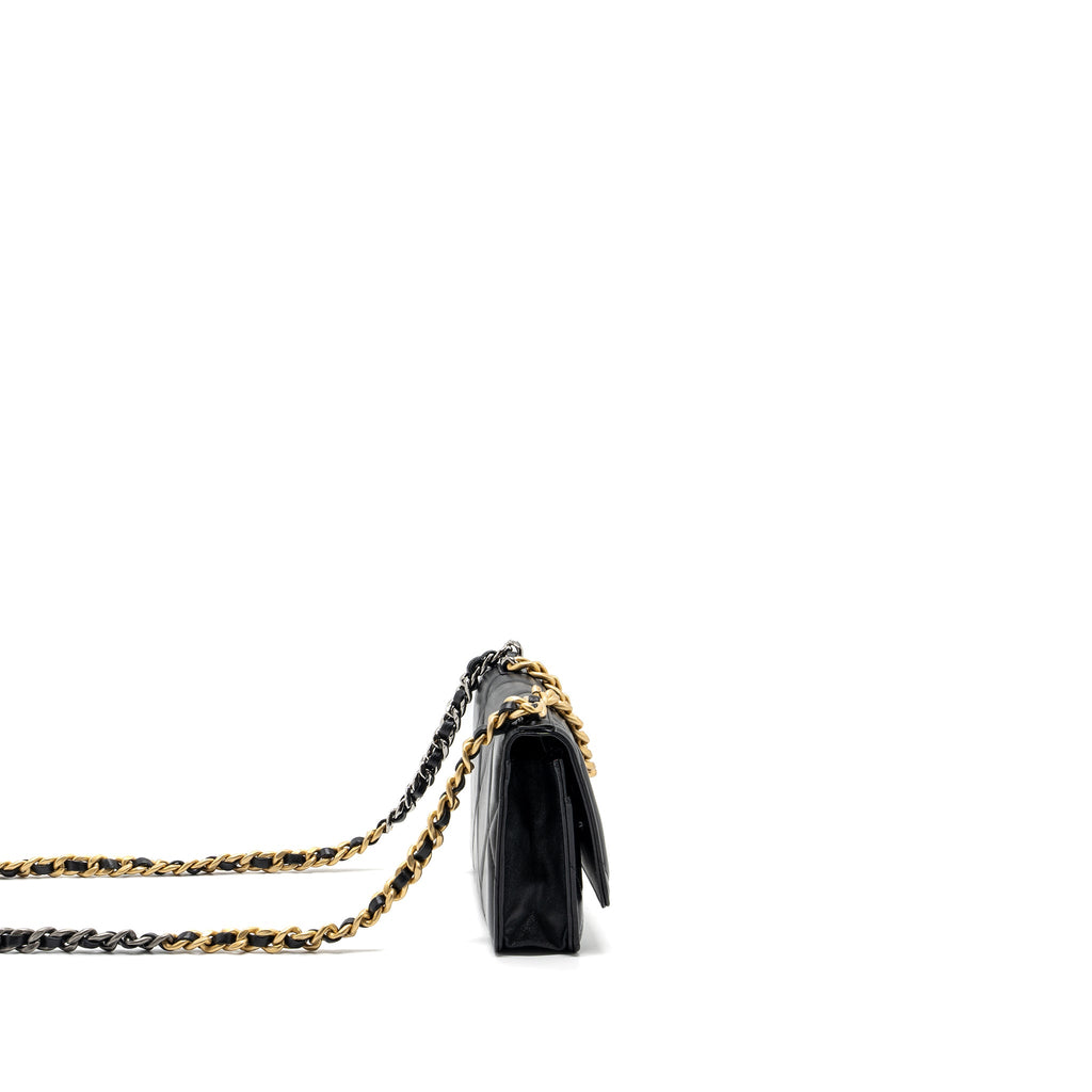 CHANEL 19 WALLET ON CHAIN LAMBSKIN BLACK MULTICOLOR HARDWARE (MICROCHIP)