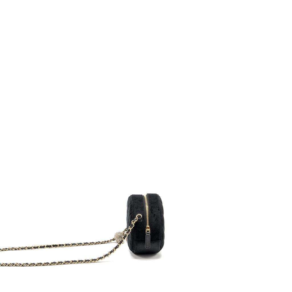 CHANEL PEARL CRUSH ROUND CLUTCH QUILTED VELVET BLACK LGHW