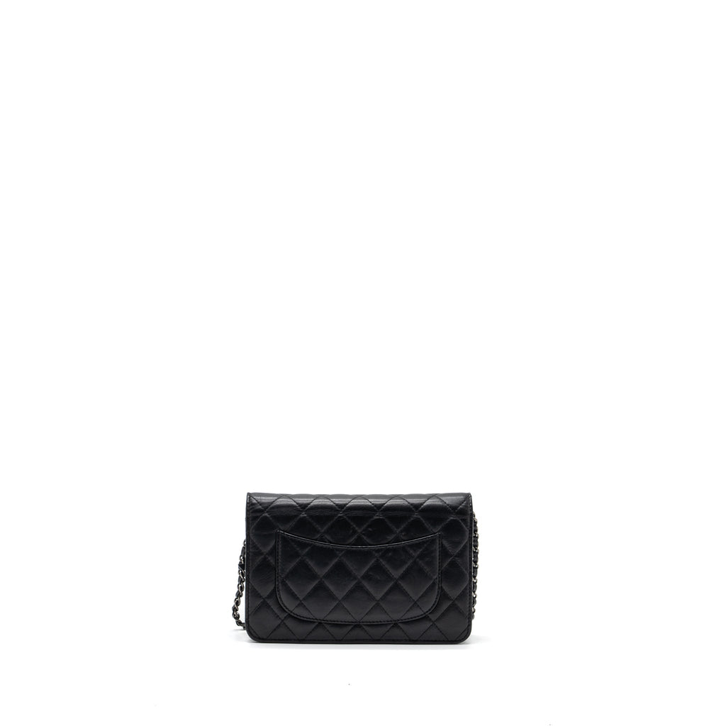 CHANEL 2.55 REISSUE LUCKY CHARMS WALLET ON CHAIN AGED CALFSKIN BLACK RUTHENIUM HARDWARE