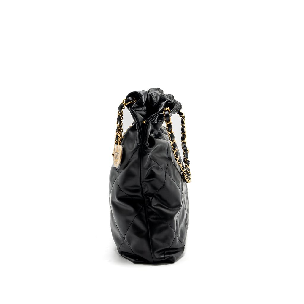 CHANEL MEDIUM 22 BAG WHITE LETTER CALFSKIN BLACK GHW(MICROCHIP)