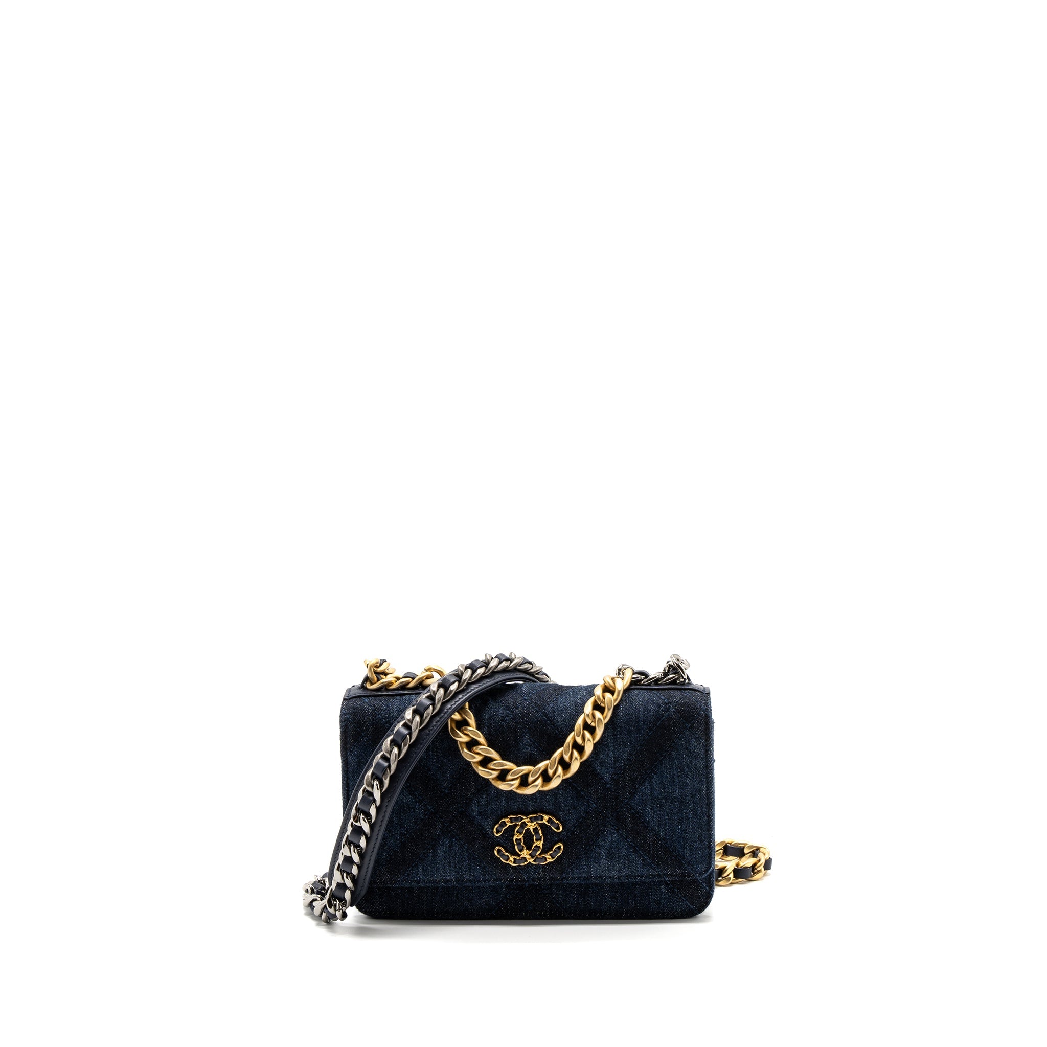 CHANEL 19 WALLET ON CHAIN LIMITED DENIM DARK BLUE MULTICOLOUR HARDWARE (MICROCHIP)