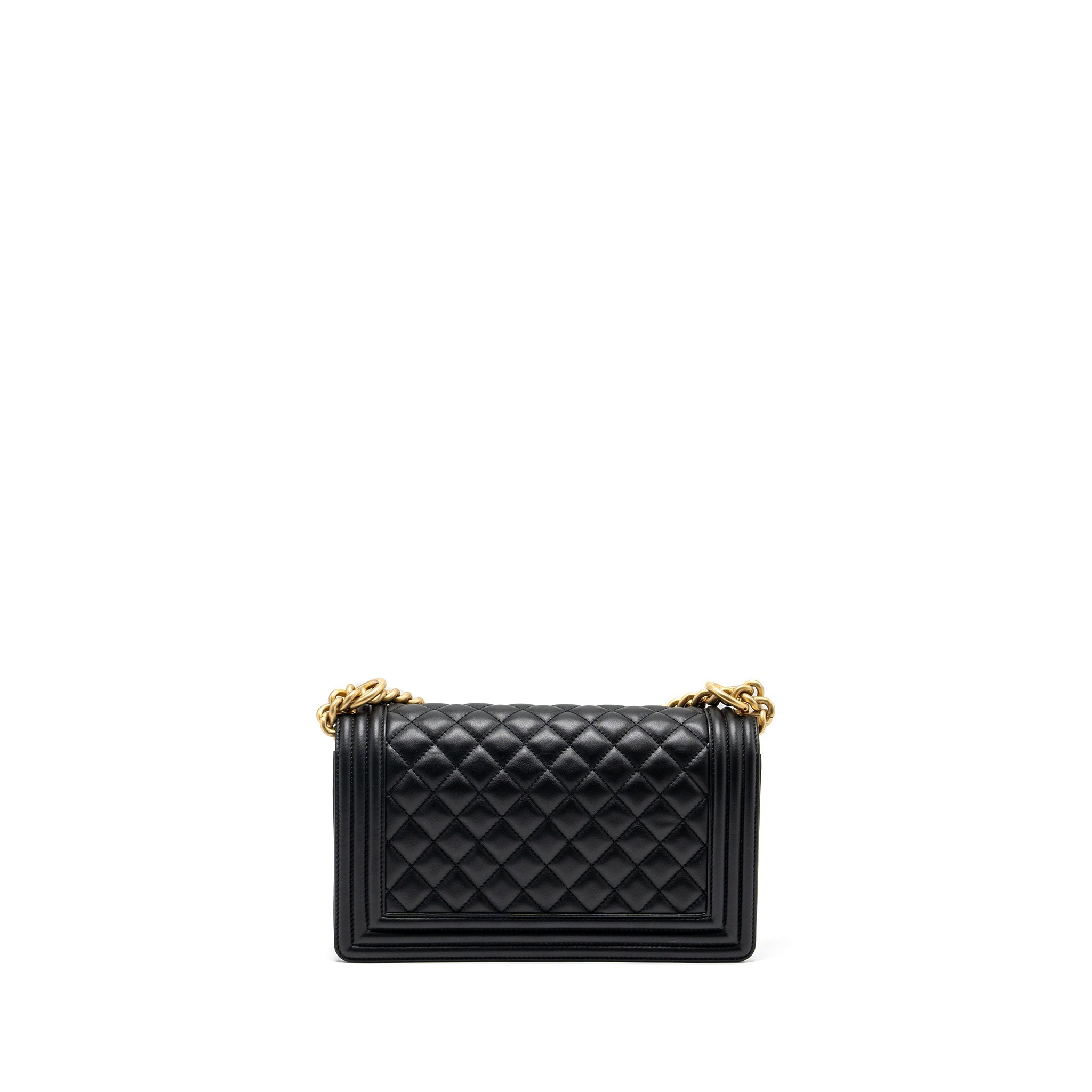CHANEL MEDIUM BOY BAG SMOOTH CALFSKIN BLACK GHW (MICROCHIP)