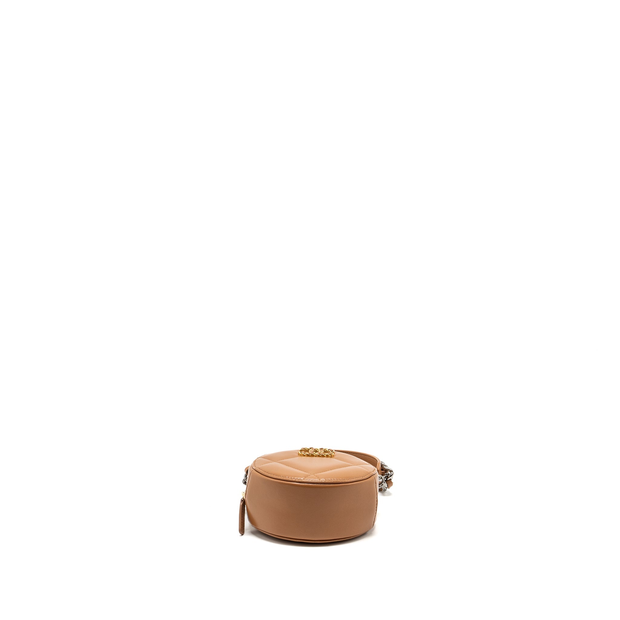CHANEL 19 ROUND CLUTCH WITH CHAIN LAMBSKIN CARAMEL MULTICOLOUR HARDWARE (MICROCHIP)
