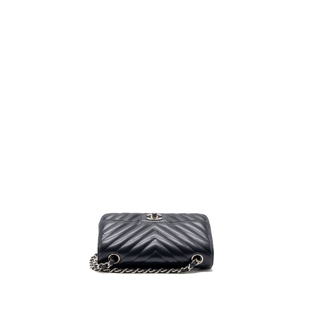 CHANEL MINI RECTANGULAR FLAP BAG CHEVRON LAMBSKIN NAVY SHW