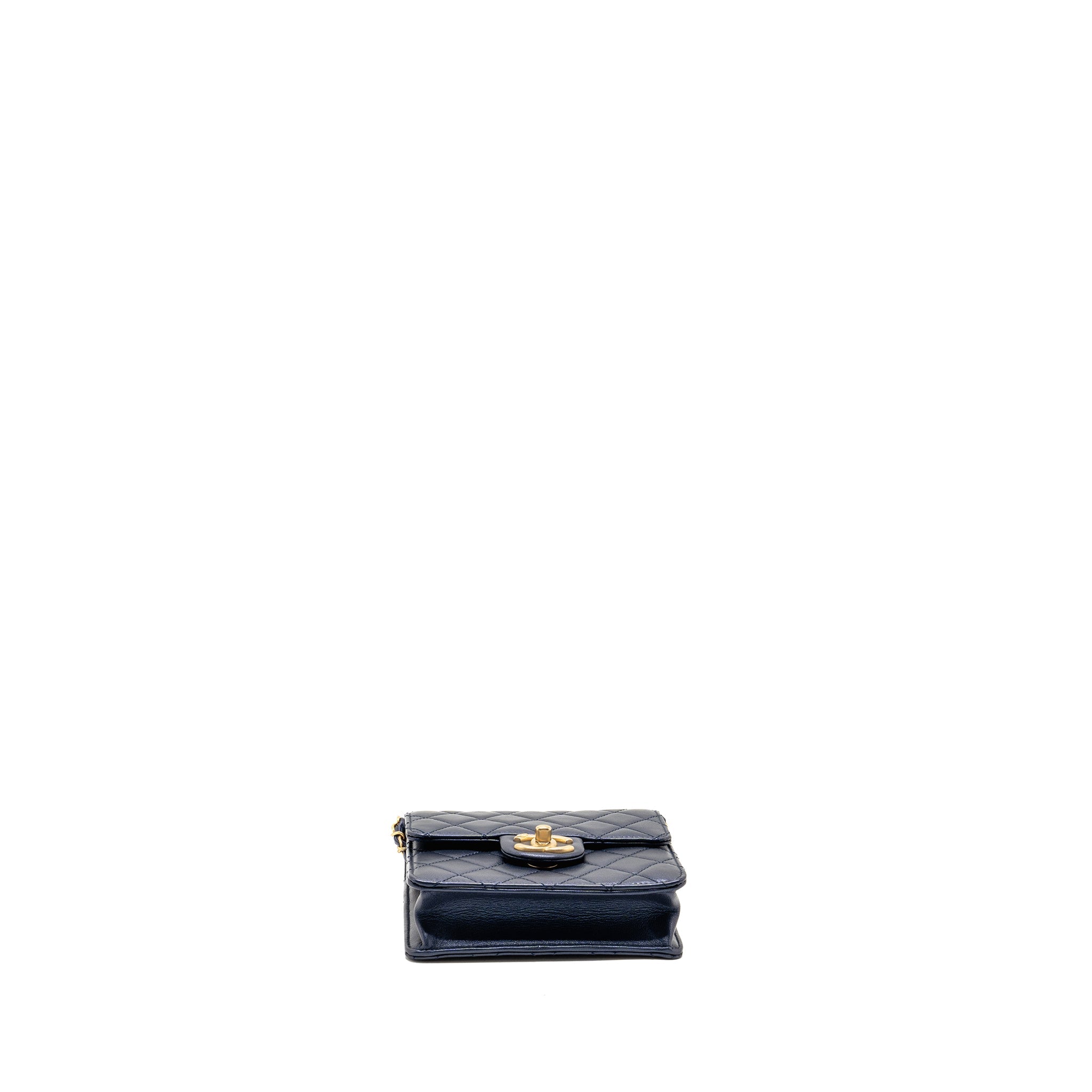 CHANEL PEARL DECORATED QUILTED FLAP BAG LAMBSKIN NAVY GHW