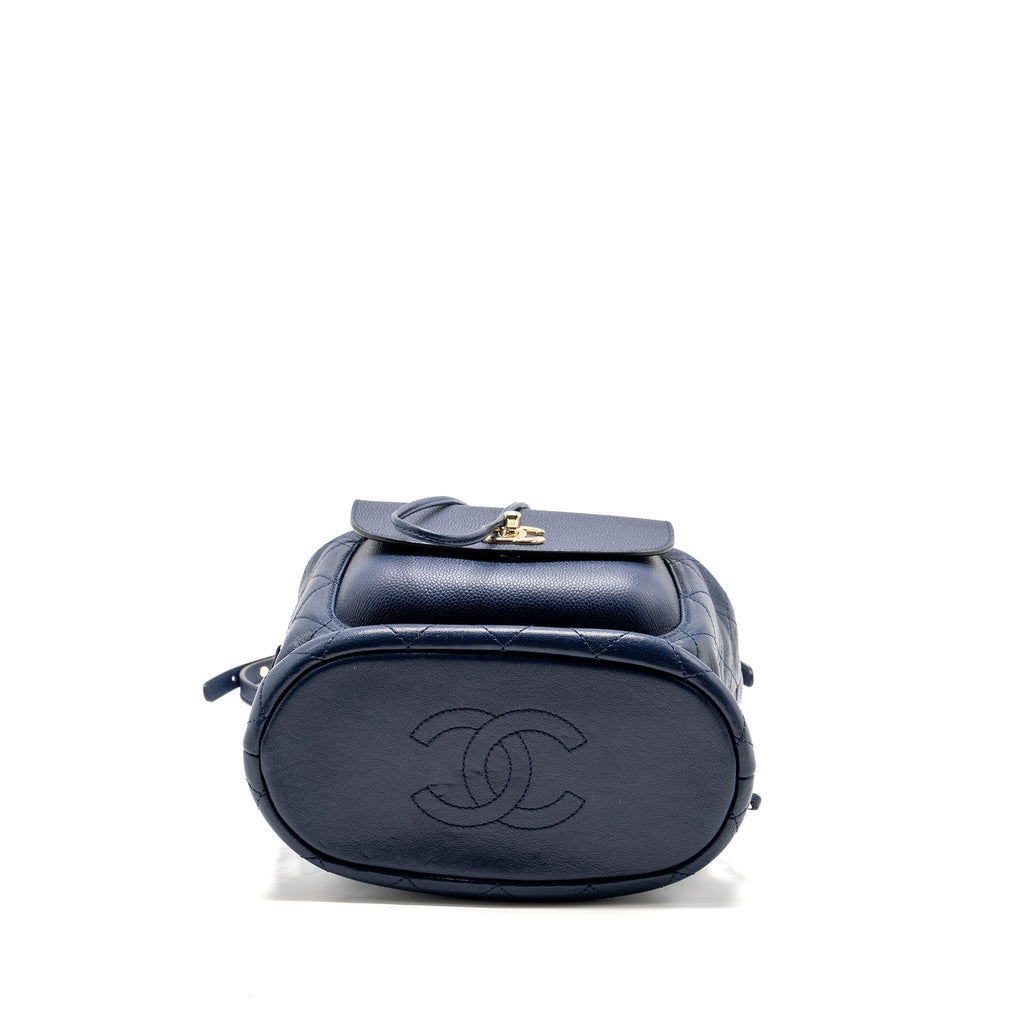 CHANEL DRAWSTRING BACKPACK LAMBSKIN/GRAINED CALFSKIN DARK BLUE LGHW