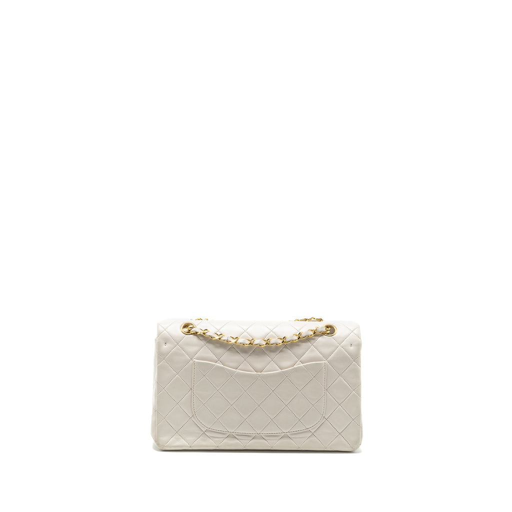 CHANEL VINTAGE MEDIUM CLASSIC DOUBLE FLAP BAG LAMBSKIN WHITE GHW