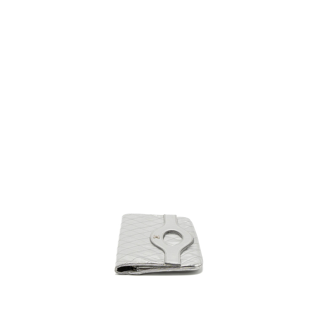CHANEL 31 CLUTCH BAG GOATSKIN METALLIC SILVER SHW