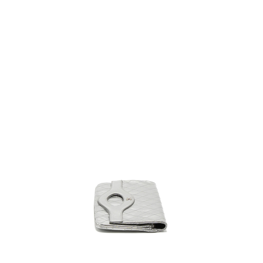 CHANEL 31 CLUTCH BAG GOATSKIN METALLIC SILVER SHW