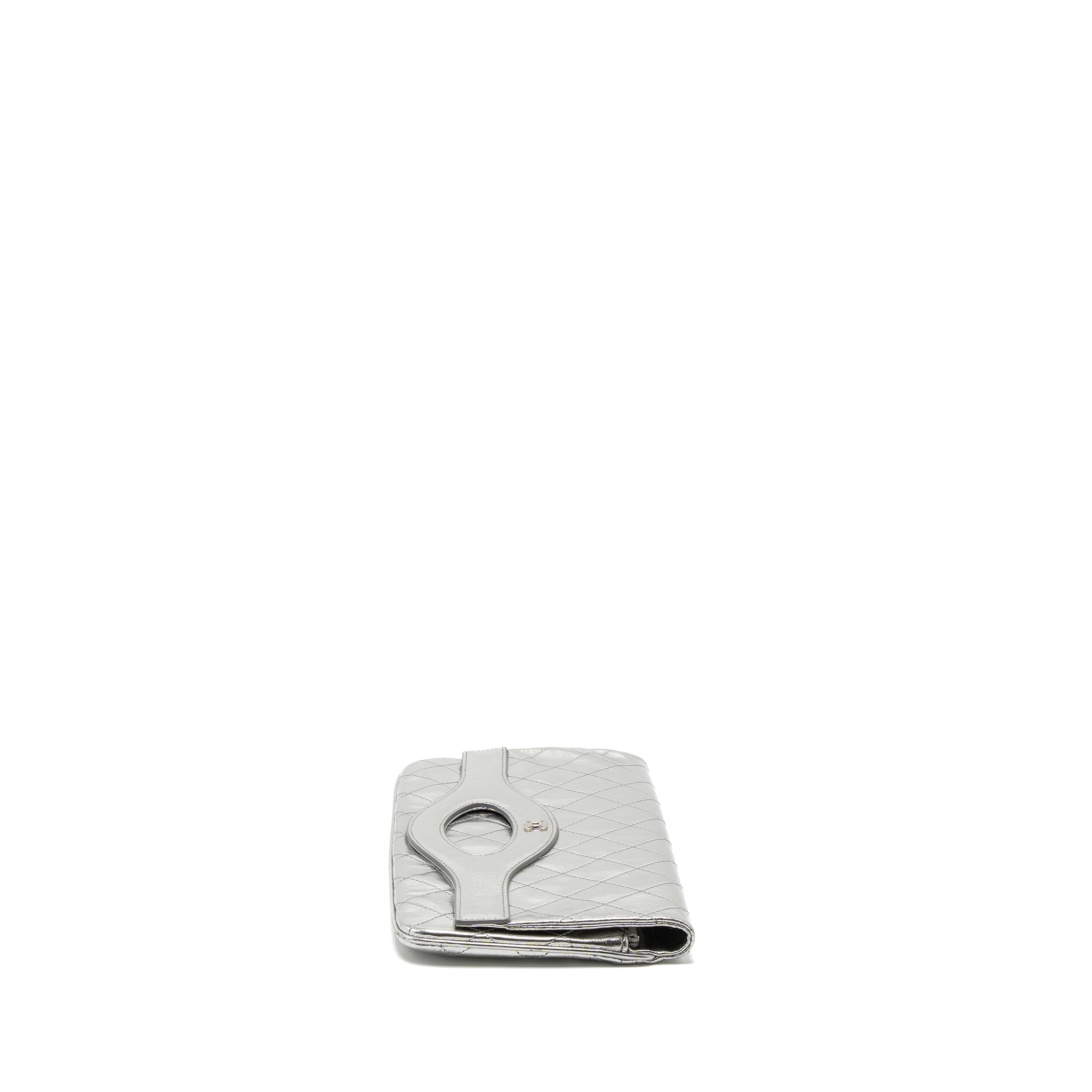 CHANEL 31 CLUTCH BAG GOATSKIN METALLIC SILVER SHW