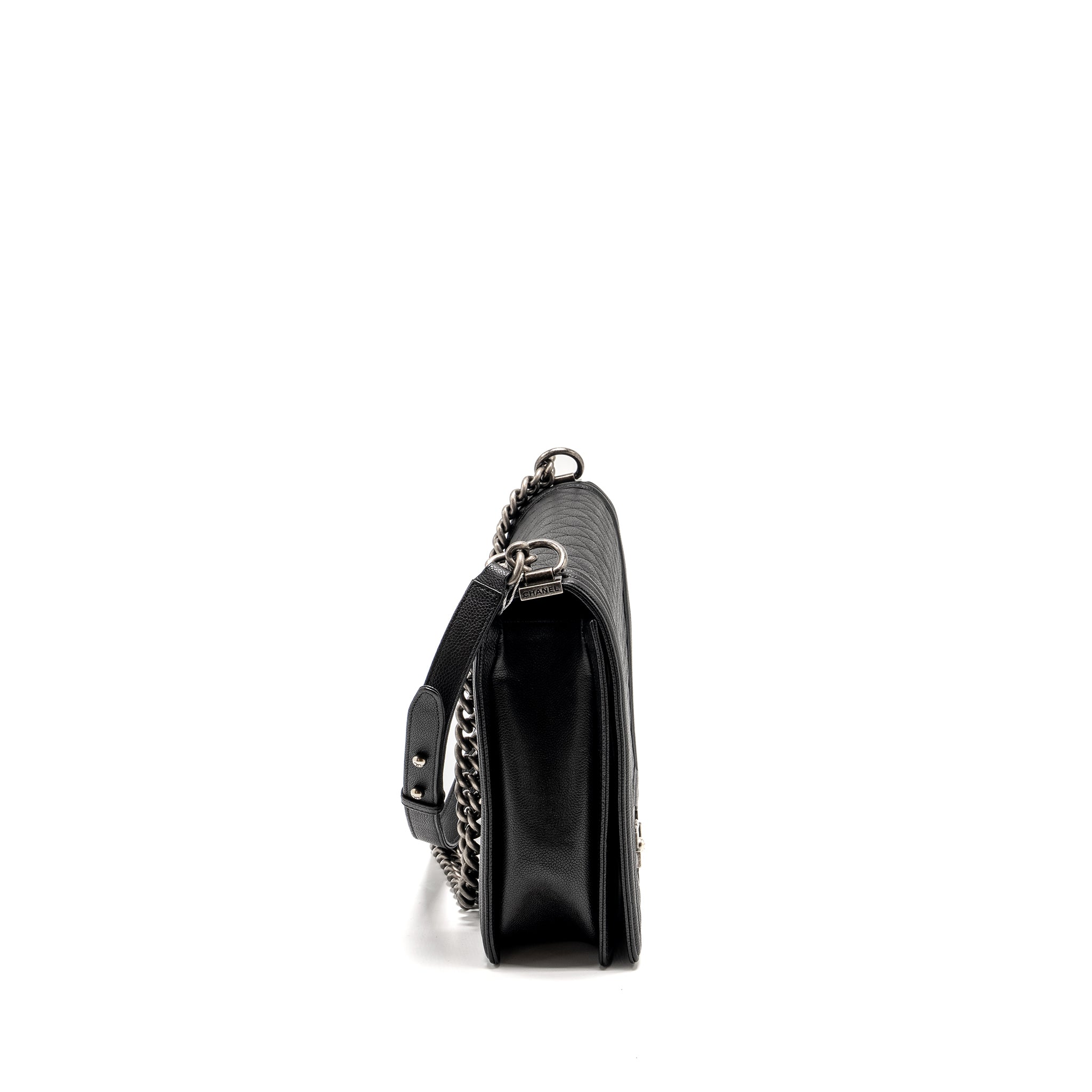 CHANEL MAXI BOY BAG CAVIAR BLACK RUTHENIUM HARDWARE