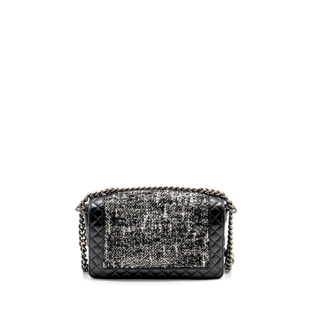 CHANEL MULTI CHAIN BOY BAG CALFSKIN/TWEED BLACK SHW