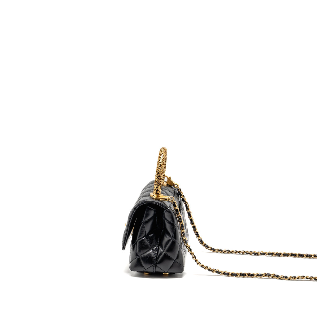 CHANEL DETAILED METAL TOP HANDLE MINI COCO HANDLE FLAP BAG SHINY CALFSKIN BLACK GHW (MICROCHIP)