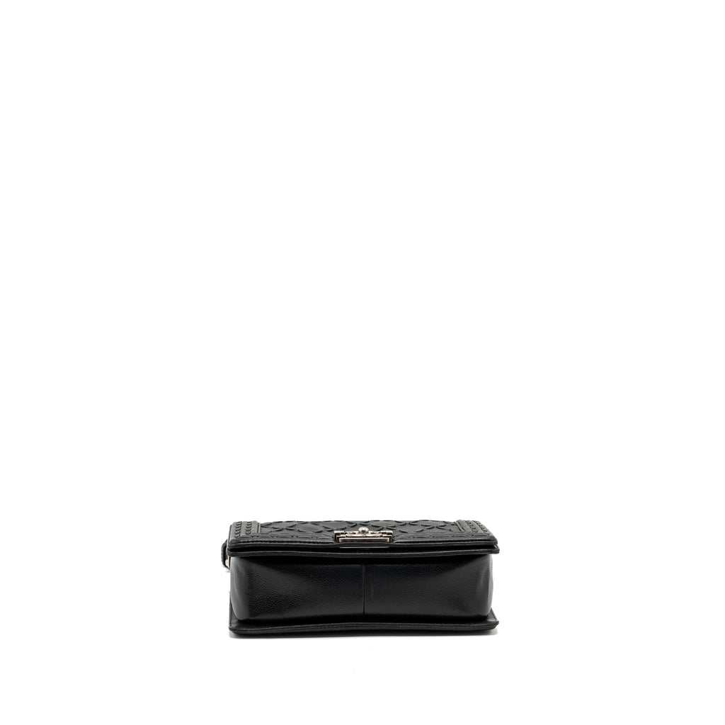 CHANEL MEDIUM BOY BAG LIMITED QUILTED CAVIAR BLACK RUTHENIUM HARDWARE