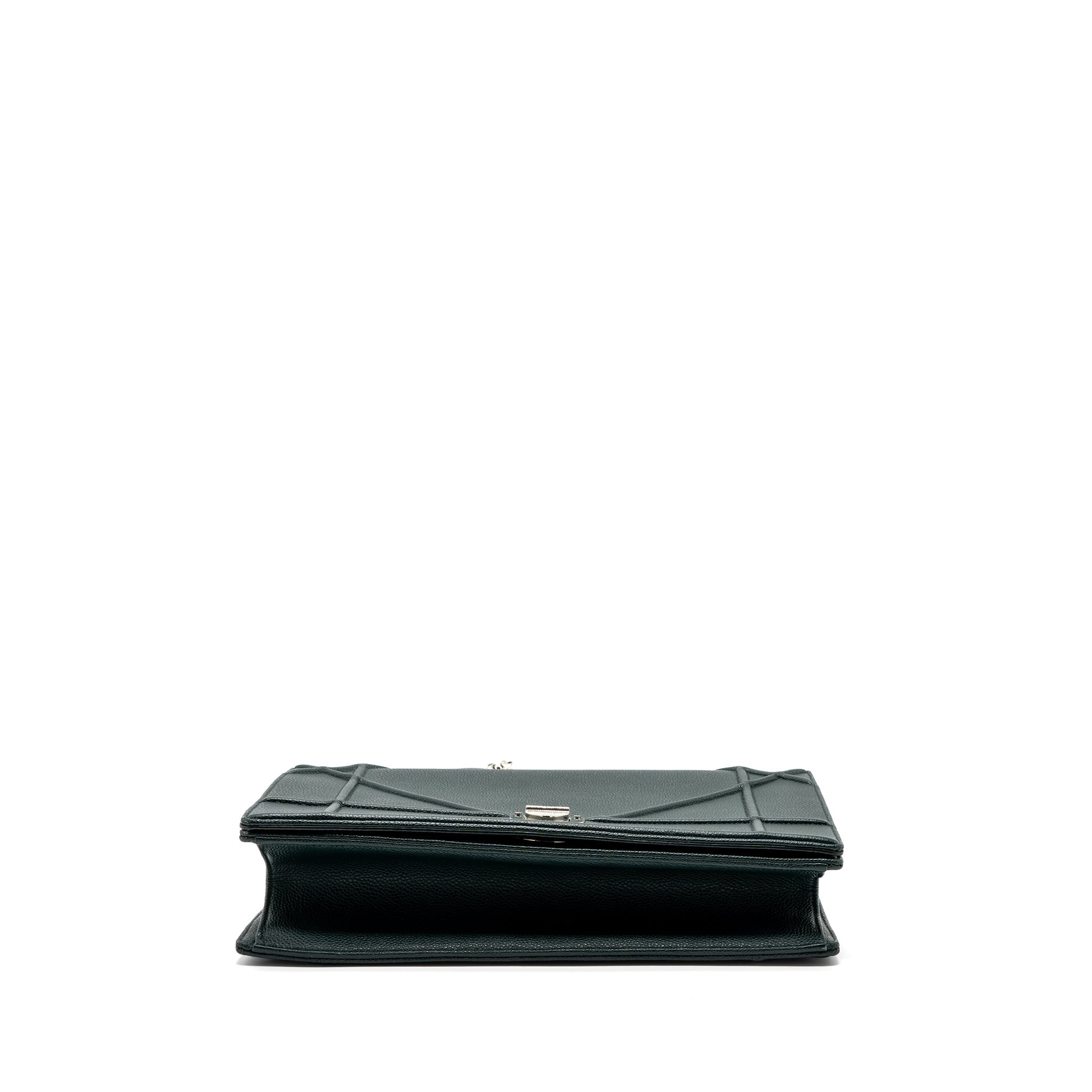 DIOR LARGE DIORAMA BAG GRAINED CALFSKIN DARK GREEN SHW