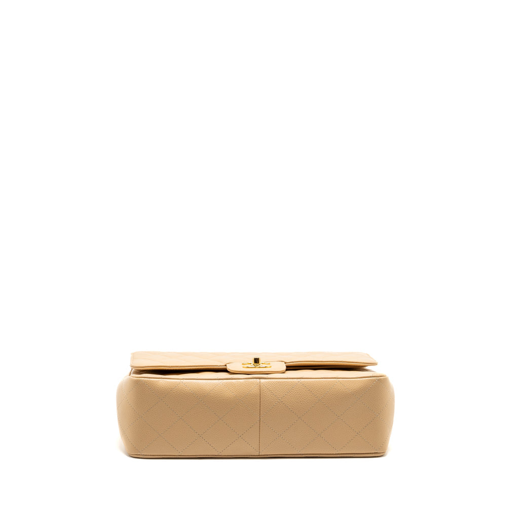 CHANEL JUMBO CLASSIC DOUBLE FLAP CAVIAR BEIGE LGHW (MICROCHIP)