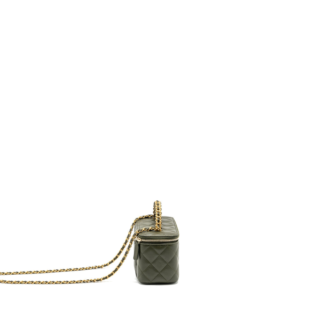 CHANEL DETAIL TOP HANDLE LONG VANITY WITH CHAIN LAMBSKIN DARK GREEN GHW (MICROCHIP)