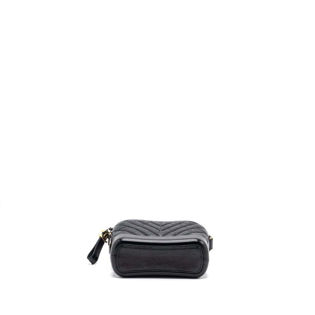 CHANEL CHEVRON SMALL GABRIELLE HOBO BAG CALFSKIN BLACK MULTICOLOR HARDWARE