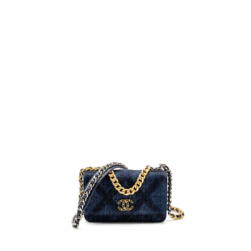 CHANEL 19 WALLET ON CHAIN DENIM BLUE MULTICOLOUR HARDWARE (MICROCHIP)