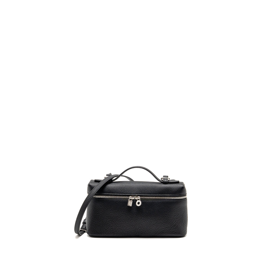 LORO PIANA EXTRA POCKET L19 GRAINED CALFSKIN BLACK SHW
