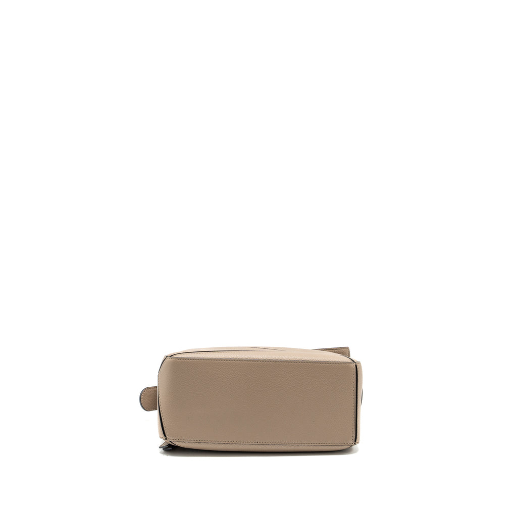 LOEWE SMALL PUZZLE BAG CALFSKIN SAND GHW
