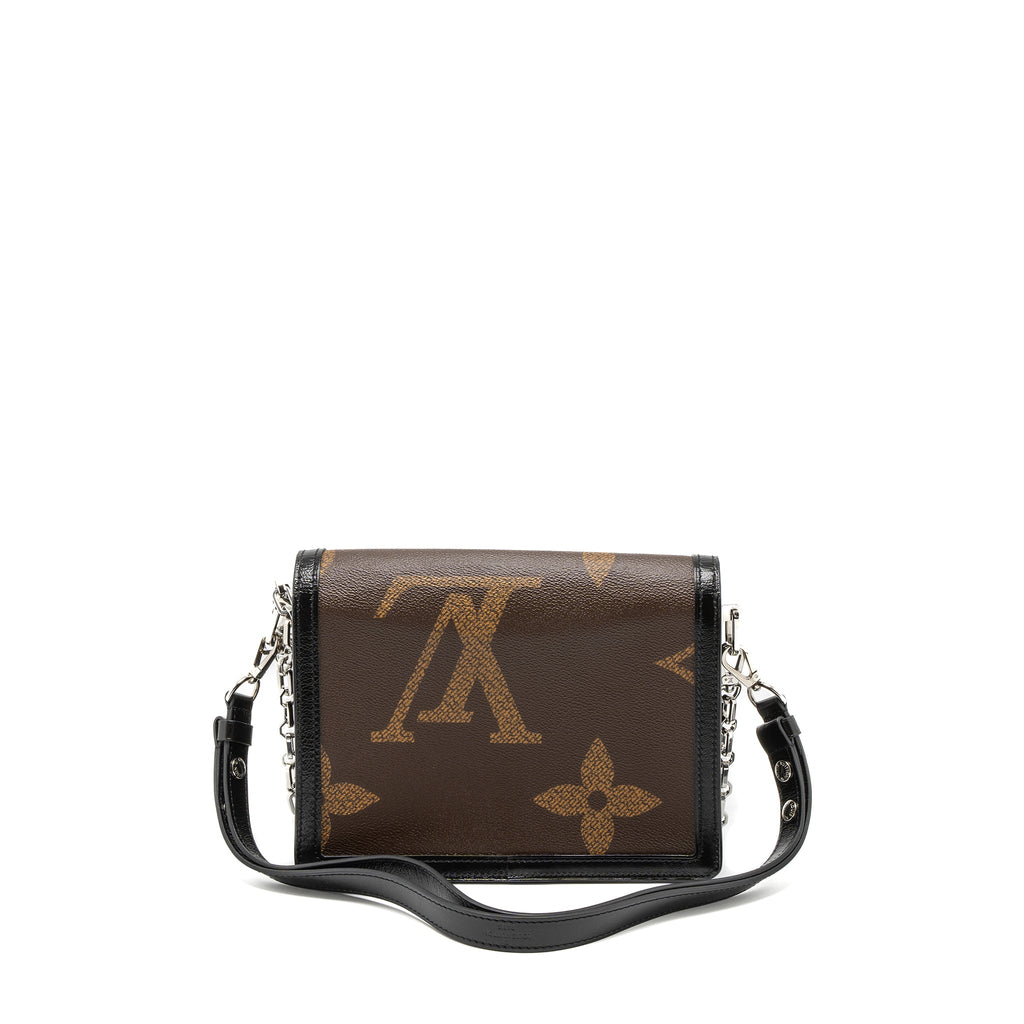 LOUIS VUITTON DAUPHINE MM GIANT MONOGRAM CANVAS SHW