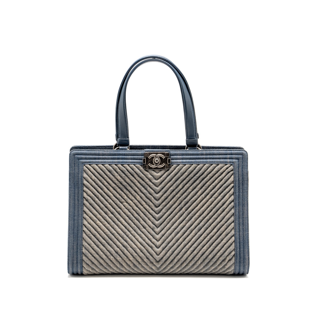CHANEL 15P BOY CHEVRON SHOPPING TOTE BAG DENIM/ LAMBSKIN BLUE RUTHENIUM HARDWARE