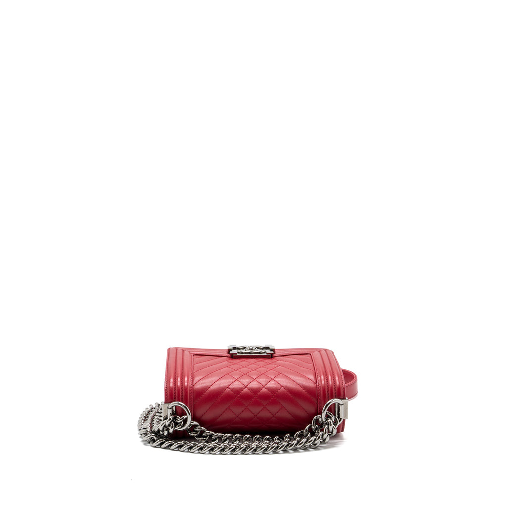 CHANEL SMALL BOY BAG CALFSKIN RED SHW