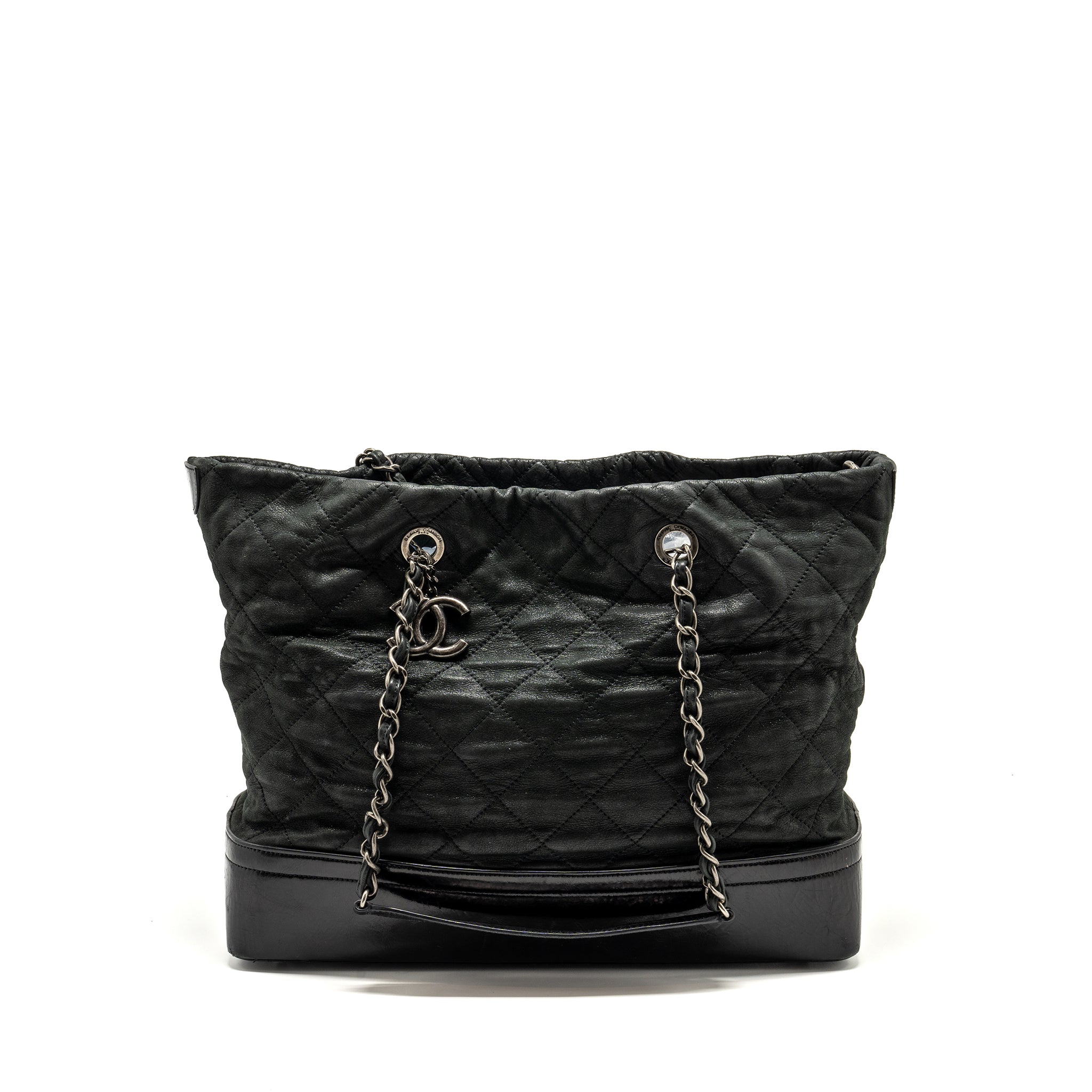 CHANEL LARGE QUILTED SHOULDER BAG CALFSKIN BLACK SHW