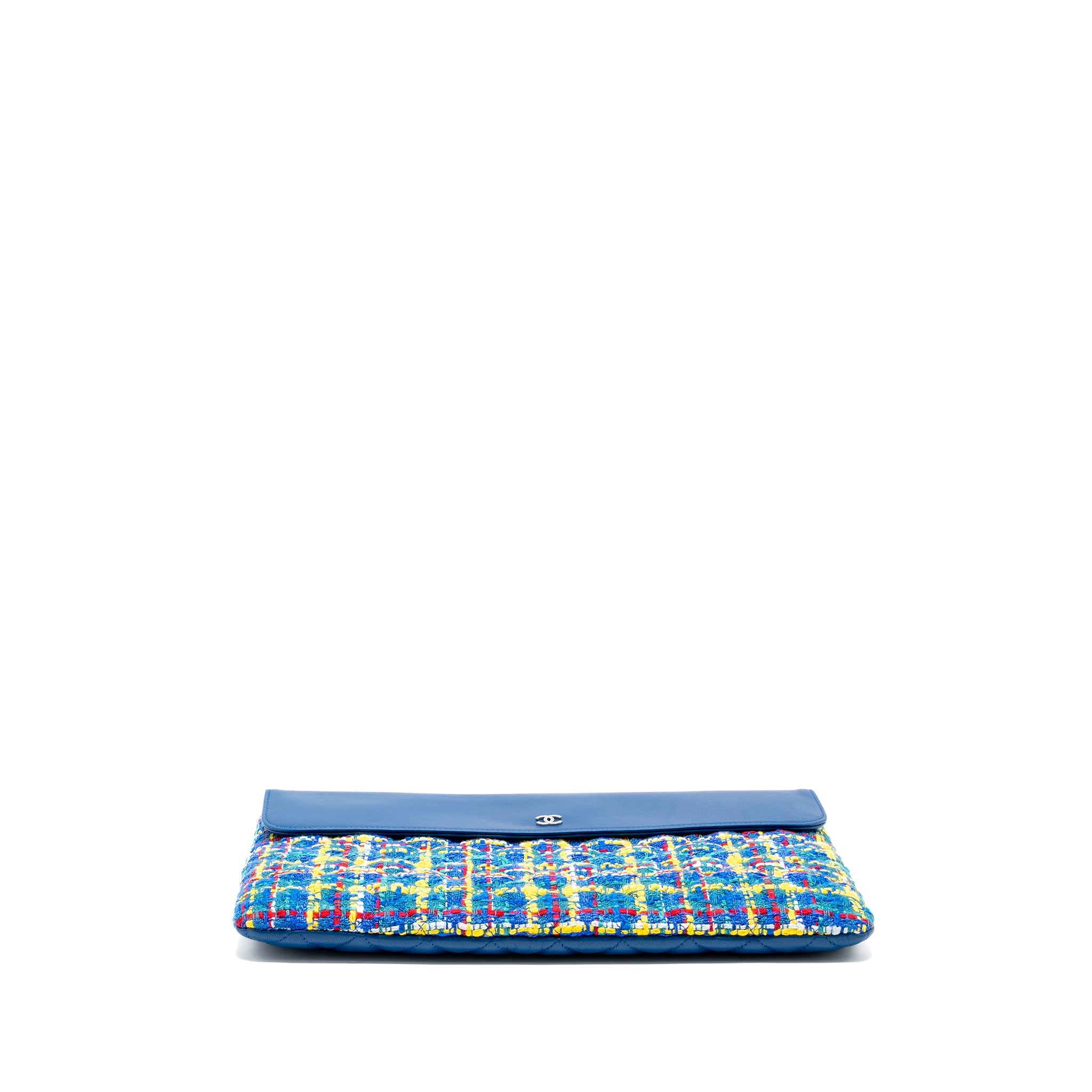 CHANEL QUILTED O-CASE POUCH TWEED/LEATHER BLUE/MULTICOLOUR SHW