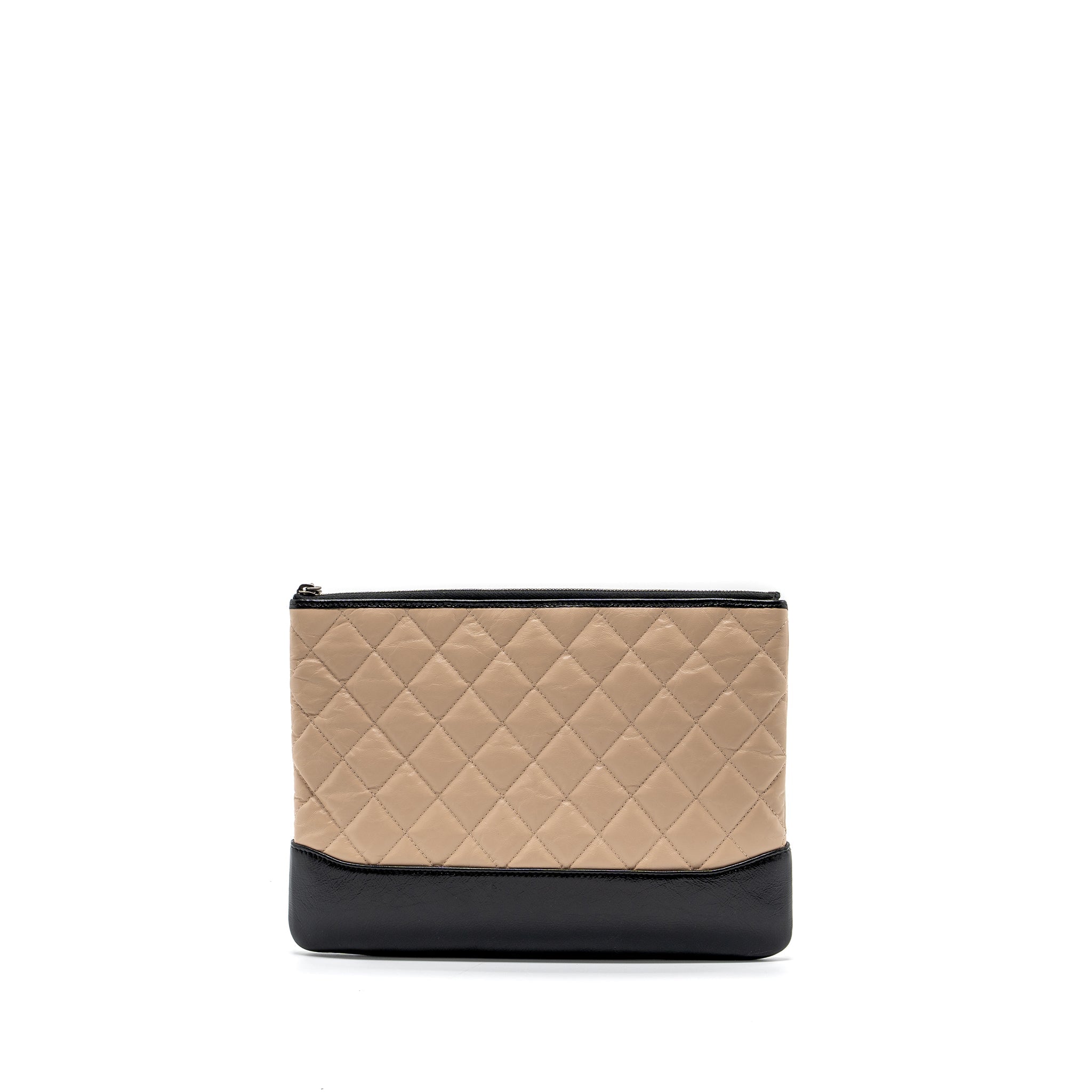CHANEL GABRIELLE ZIP CLUTCH BAG CALFSKIN BEIGE / BLACK MULTICOLOUR HARDWARE