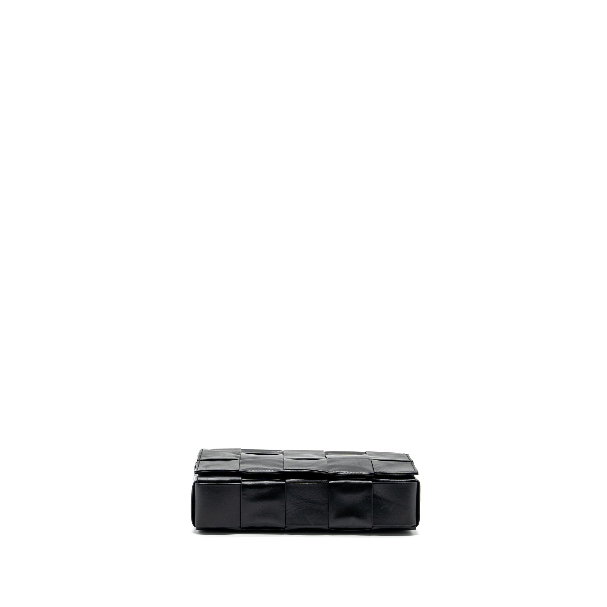 BOTTEGA VENETA SMALL CASSETTE BAG LAMBSKIN BLACK SHW