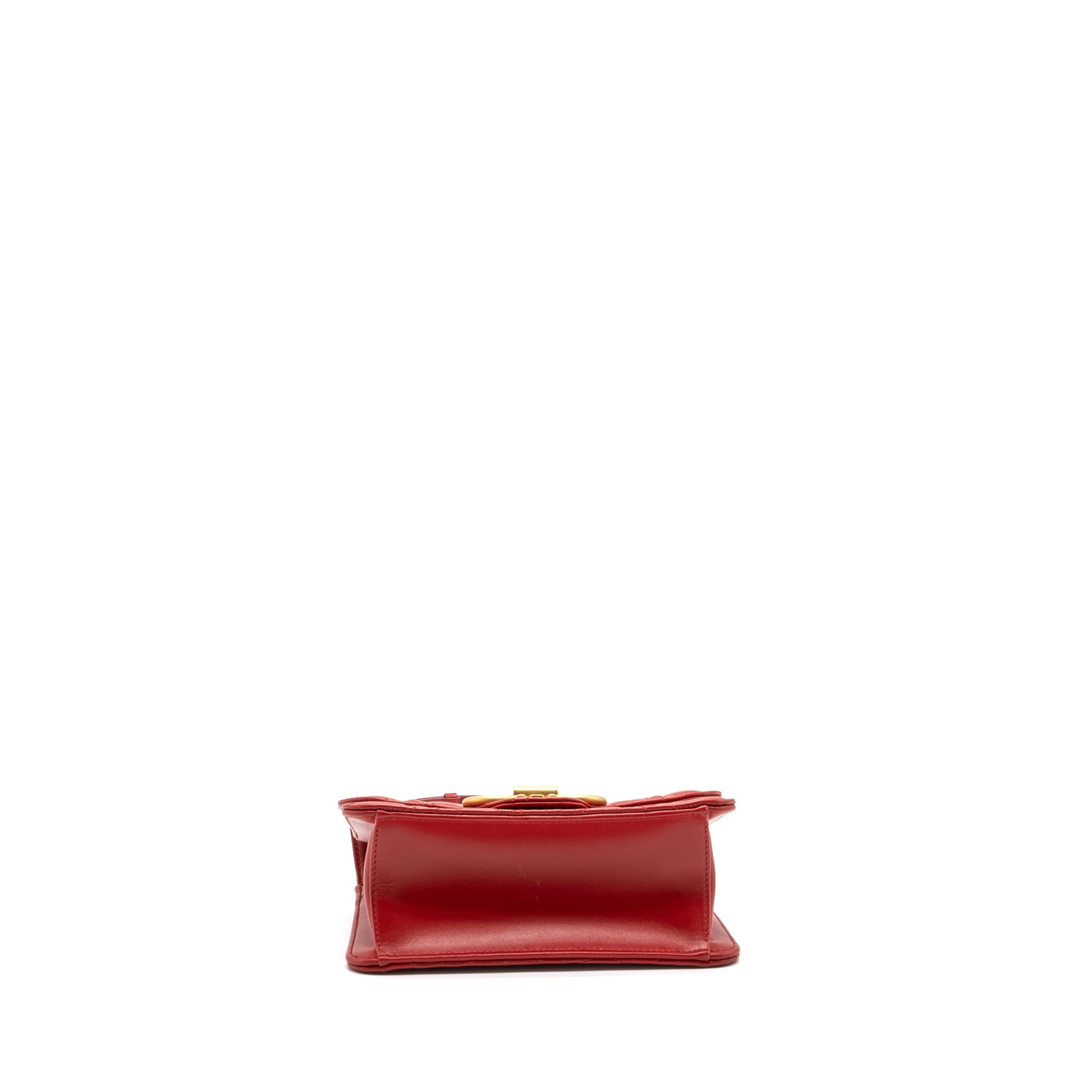 SALVATORE FERRAGAMO GLANCING SHOULDER BAG CALFSKIN RED GHW