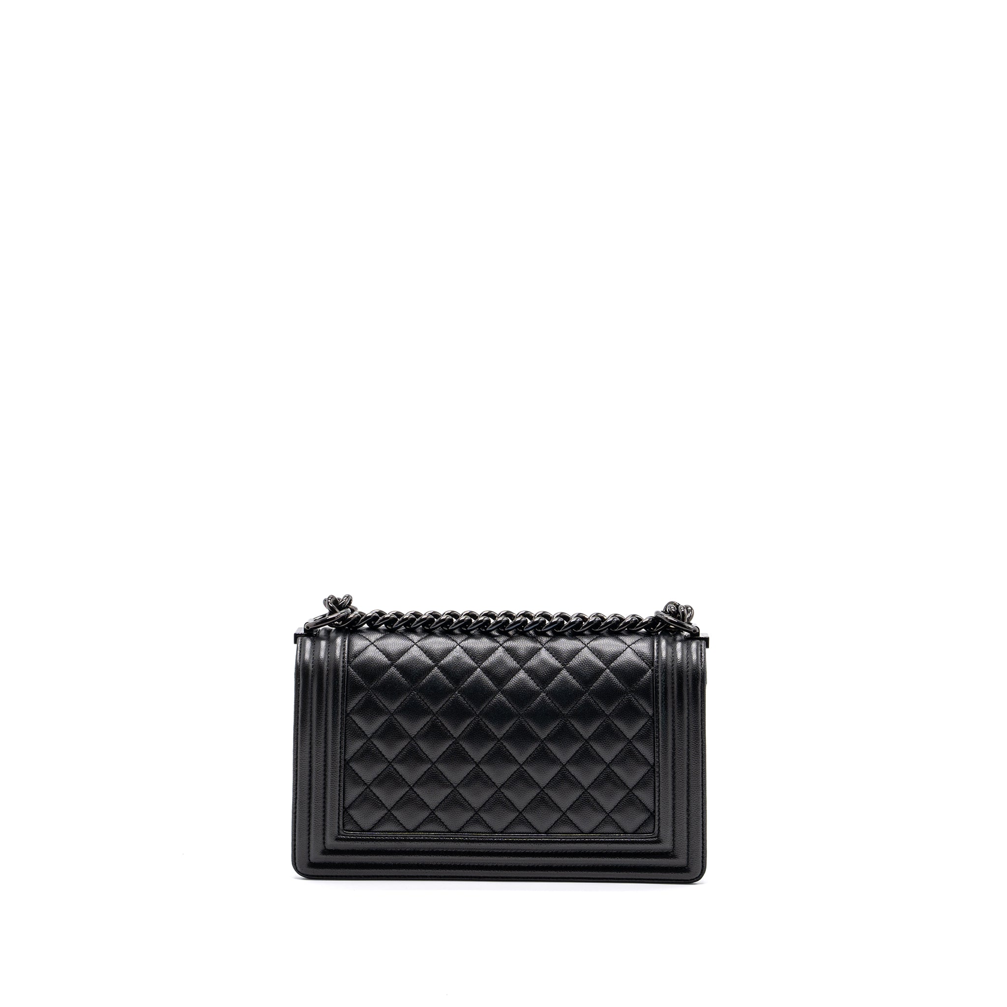 CHANEL MEDIUM BOY BAG CAVIAR SO BLACK BLACK HARDWARE