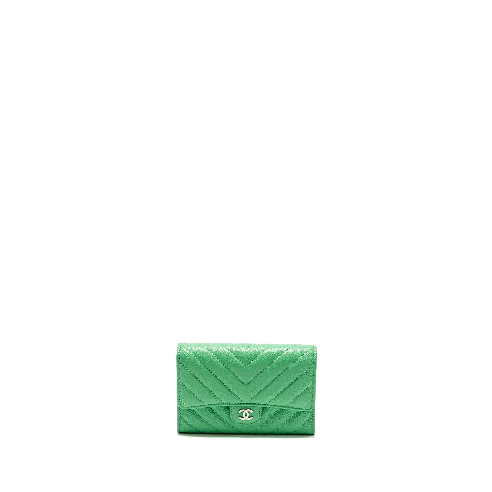 CHANEL CLASSIC FLAP WALLET CHEVRON CAVIAR GREEN SHW