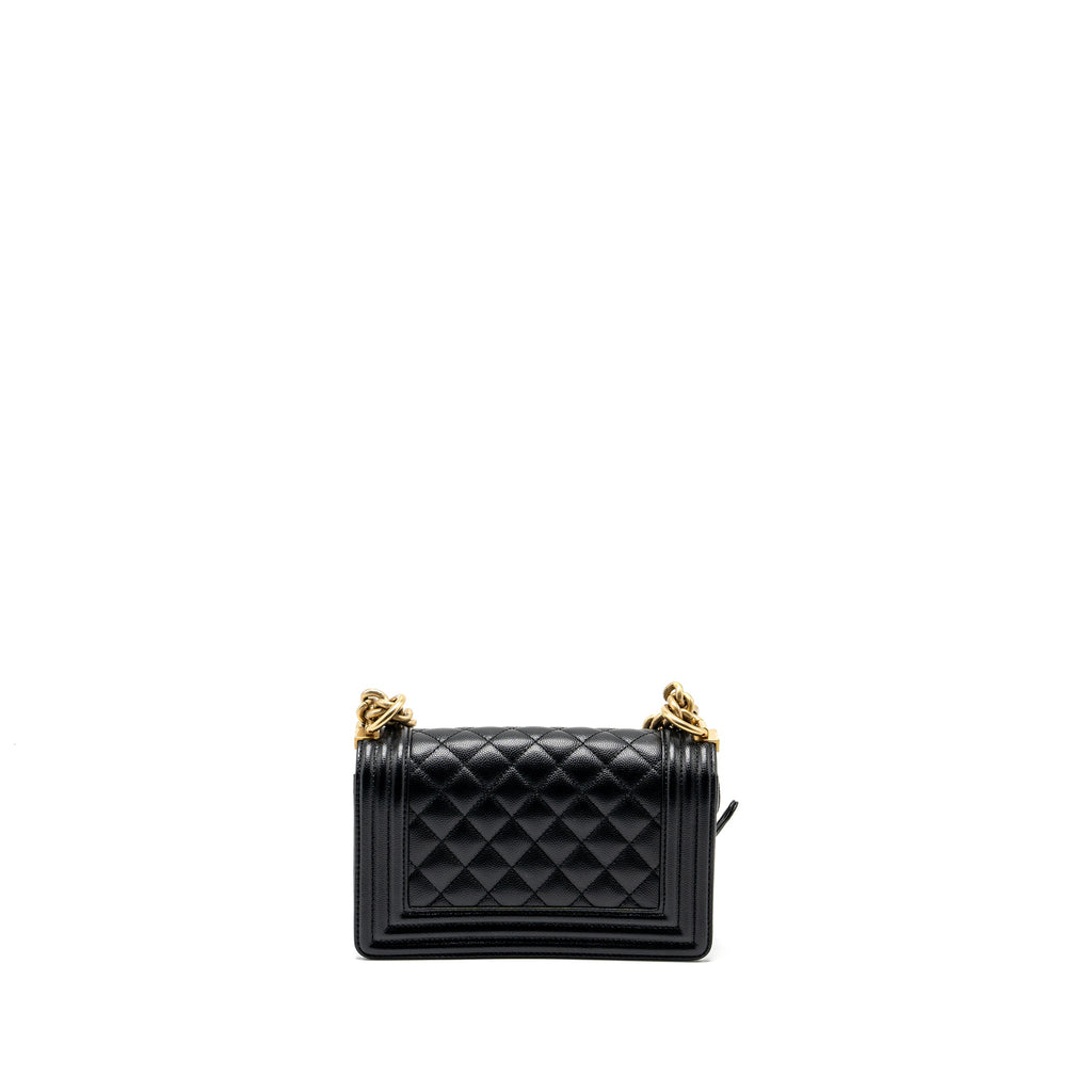 CHANEL SMALL BOY BAG CAVIAR BLACK GHW (MICROCHIP)