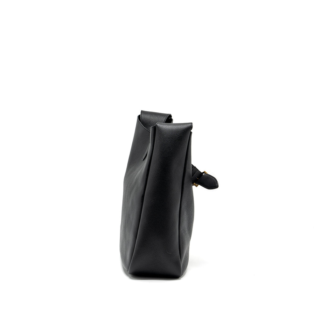 SAINT LAURENT/YSL LE 5 A 7 SUPPLE LARGE SMOOTH CALFSKIN BLACK GHW