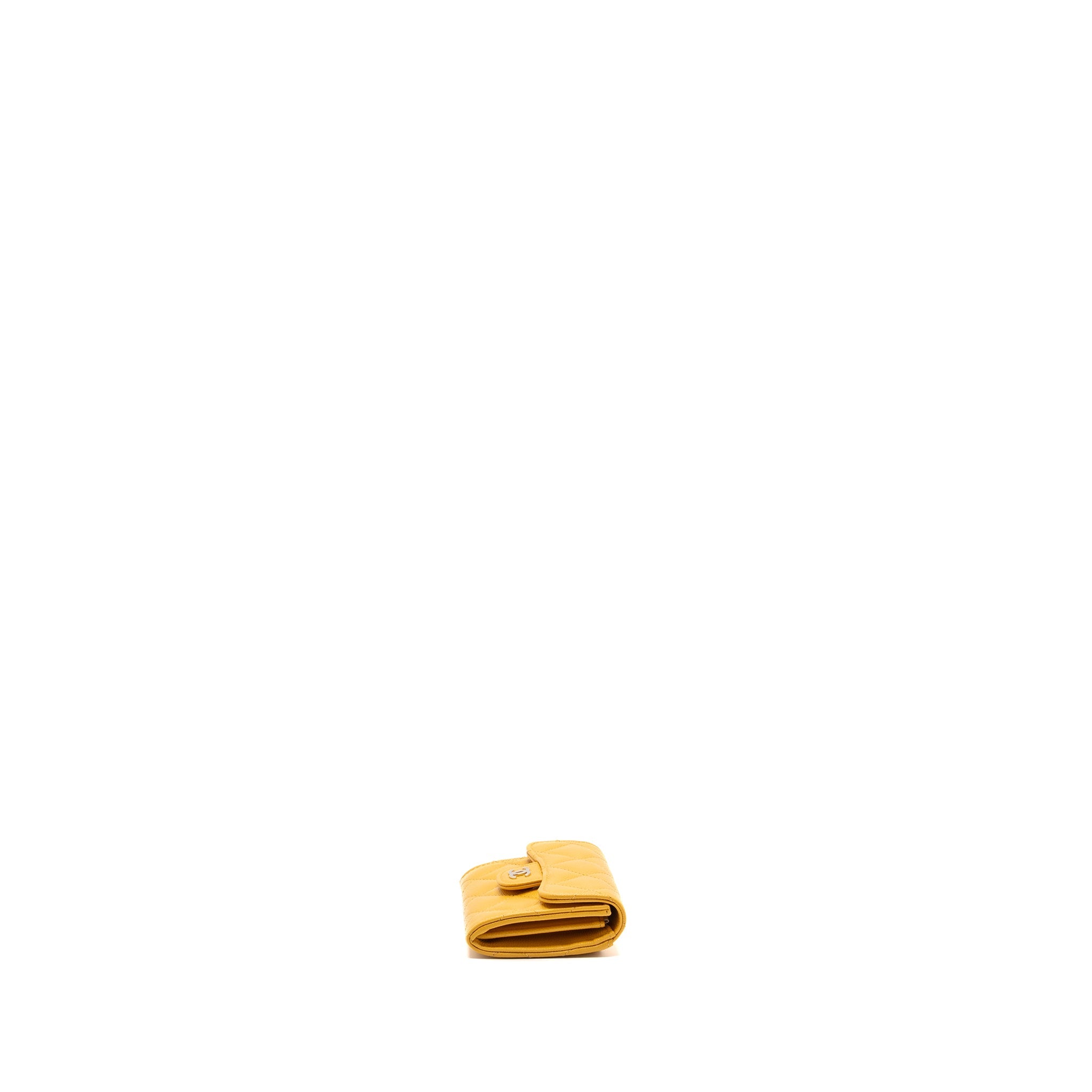 CHANEL CLASSIC FLAP CARD HOLDER CAVIAR YELLOW LGHW (MIRCOCHIP)