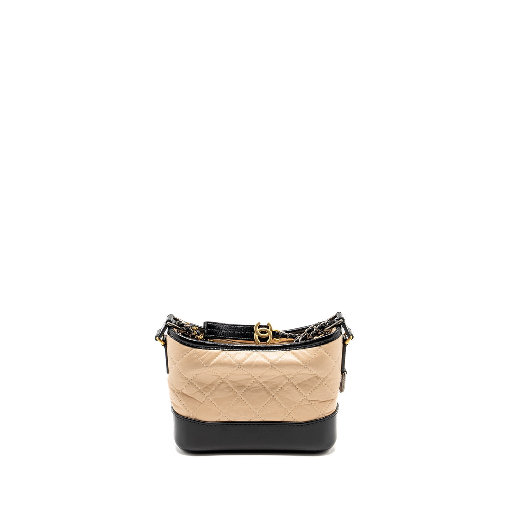CHANEL SMALL GABRIELLE HOBO BAG AGED CALFSKIN BEIGE/BLACK MULTICOLOUR HARDWARE