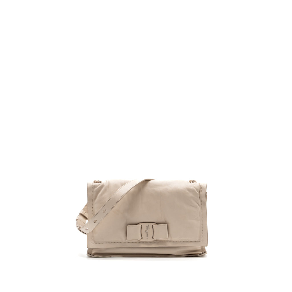 SALVATORE FERRAGAMO SMALL VIVA BOW SHOULDER BAG CREAM AND SHW