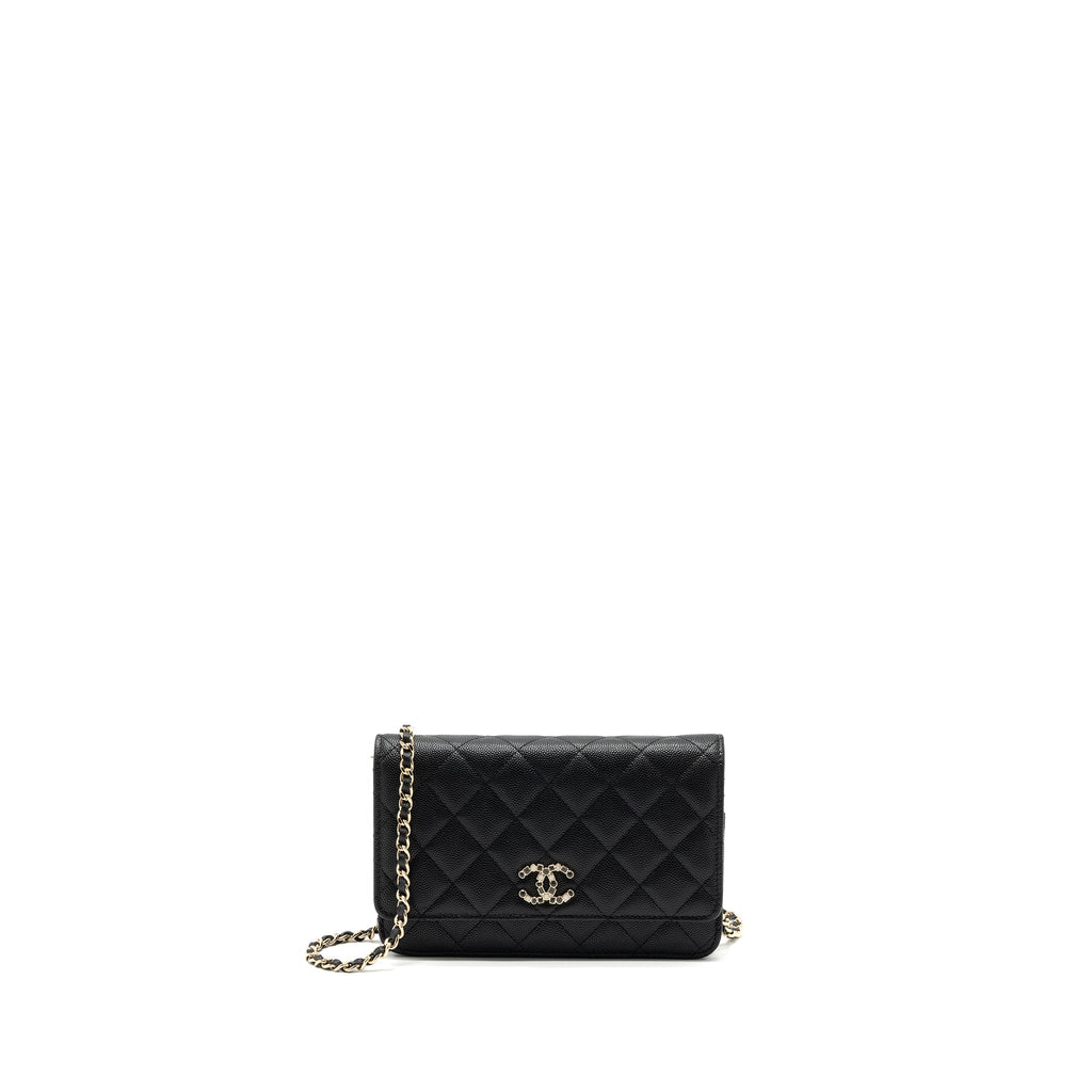 CHANEL 23K DETAILED CC LOGO WALLET ON CHAIN CAVIAR BLACK LGHW (MICROCHIP)