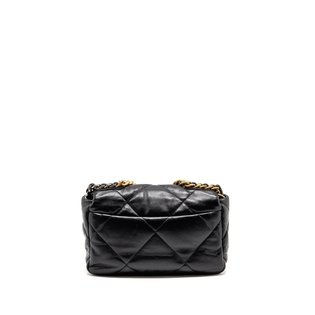 CHANEL SMALL 19 BAG LAMBSKIN BLACK MULTICOLOR HARDWARE (MICROCHIP)
