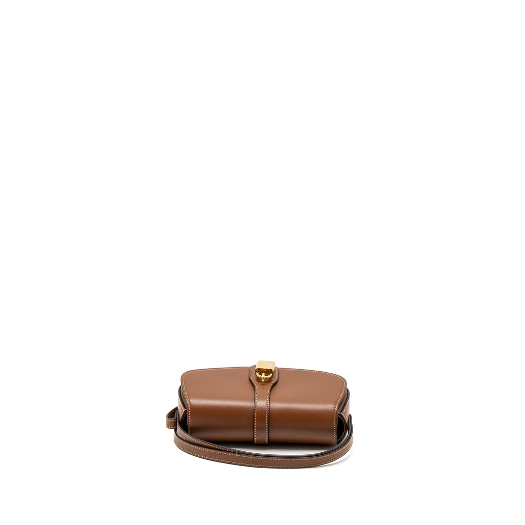 CELINE CLUTCH ON STRAP TABOU CALFSKIN TAN GHW